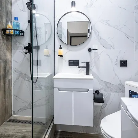 Appartamento 1 кімнатна подобово-погодинно біля жд вокзалу та костелу єлизавети